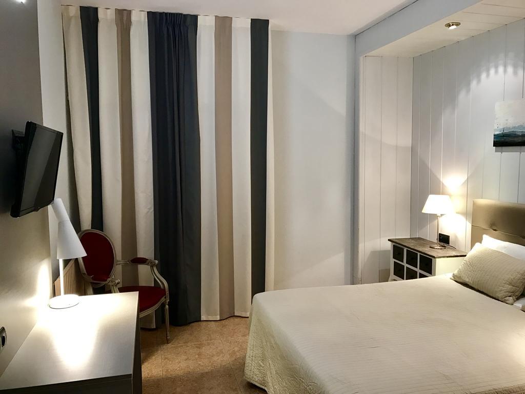 Hotel Valjunco バレンシア・デ・ドン・フアン エクステリア 写真