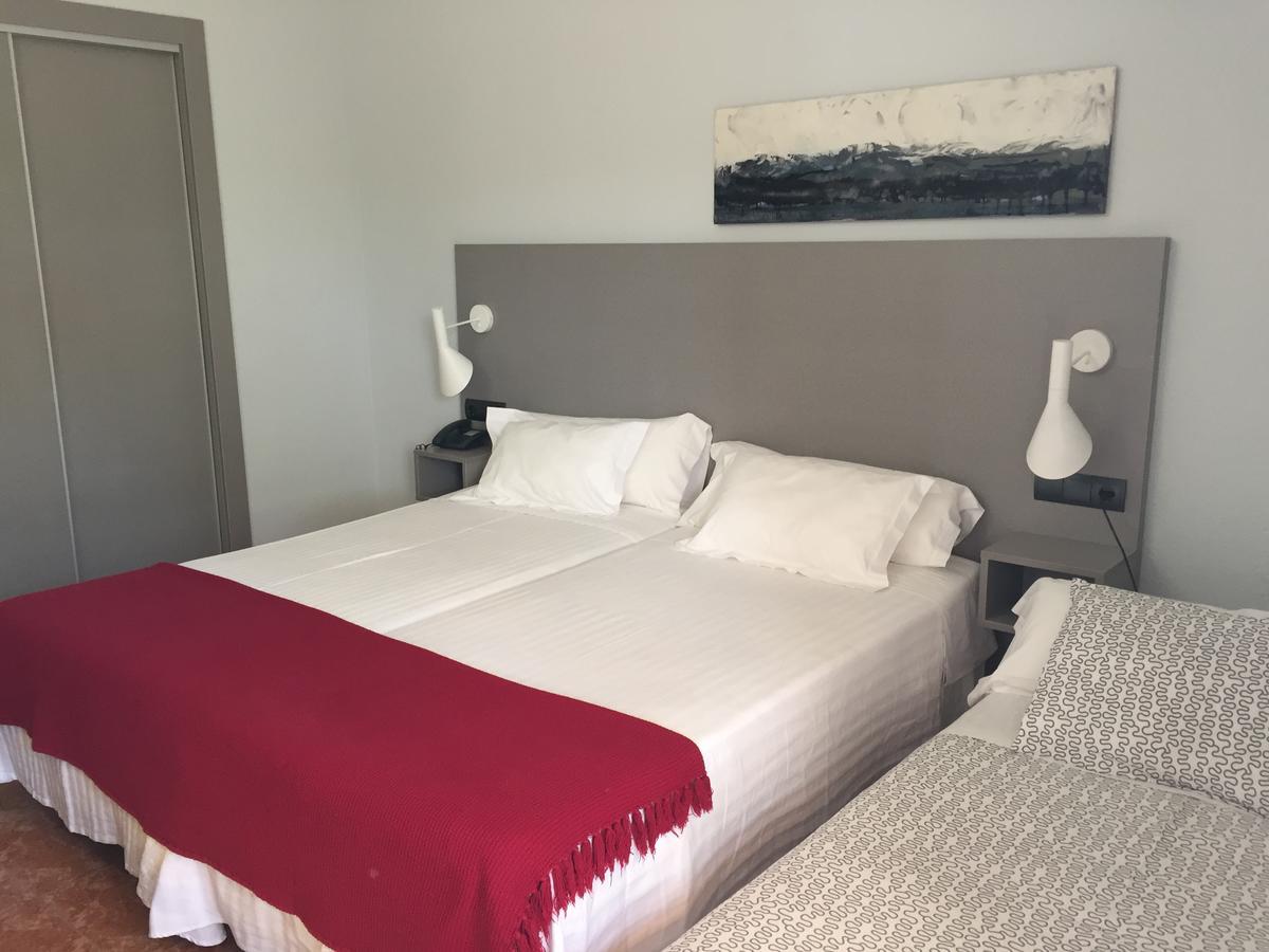 Hotel Valjunco バレンシア・デ・ドン・フアン エクステリア 写真