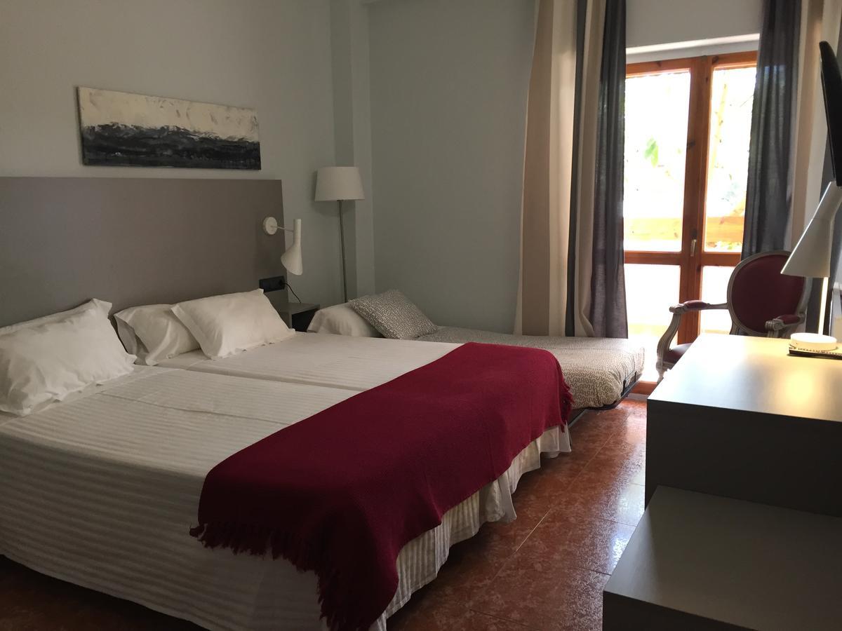 Hotel Valjunco バレンシア・デ・ドン・フアン エクステリア 写真